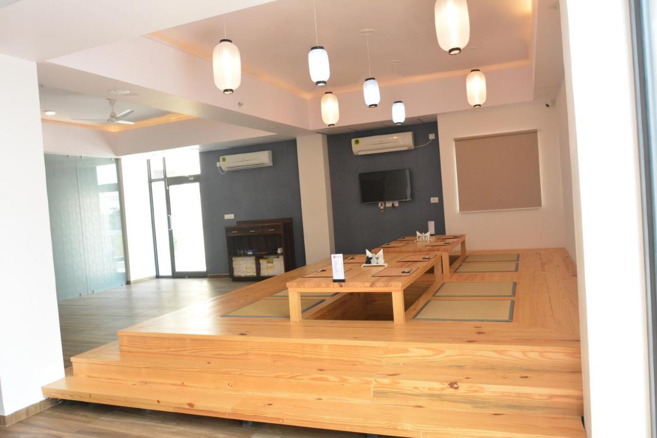 Treehouse Morina Hotel Vithalpur Ngoại thất bức ảnh